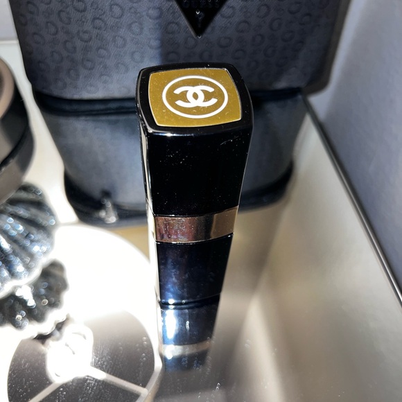 Chanel empty perfume case - Picture 2 of 7